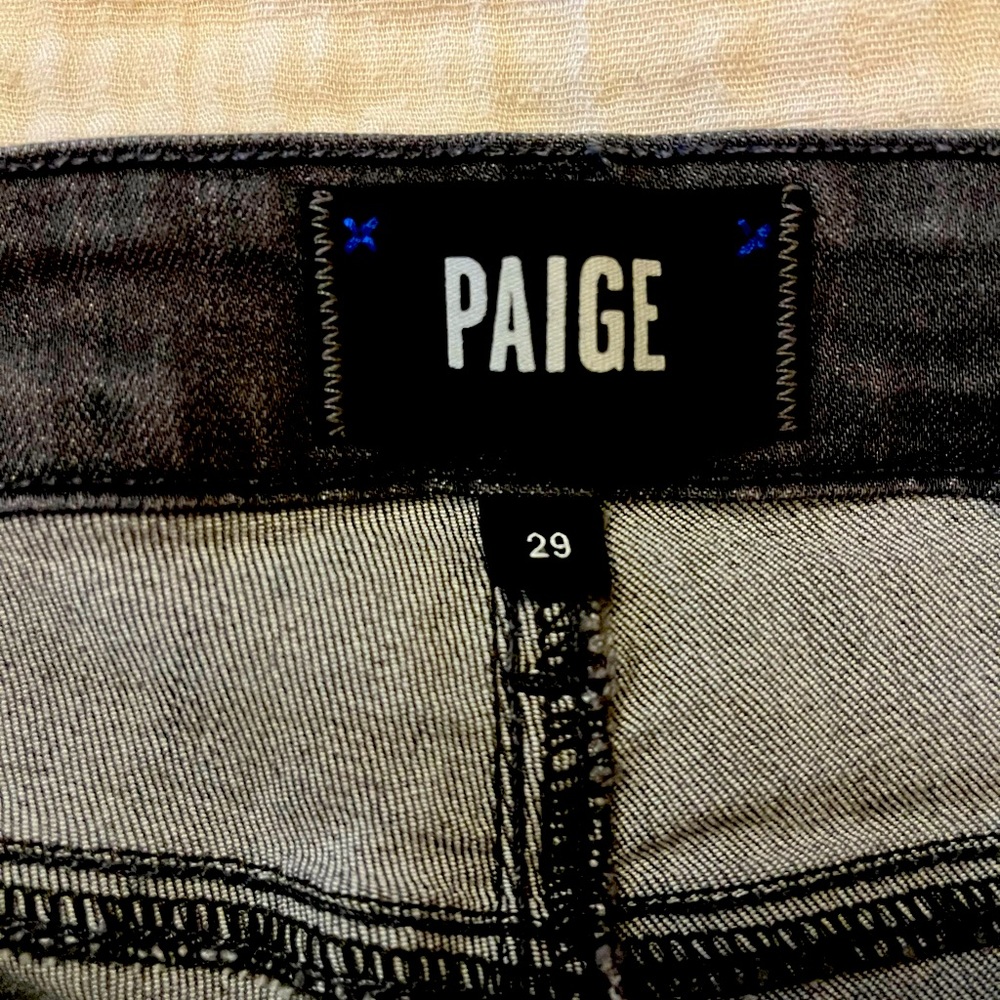 Paige Hoxton crop jeans. Size 29. Barely worn. Great for any day.